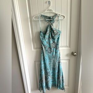 Ann Taylor size 8 Dress. Worn 1 time for a party.